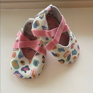 Freshly picked multi colors cheetah print ballet flat size 0